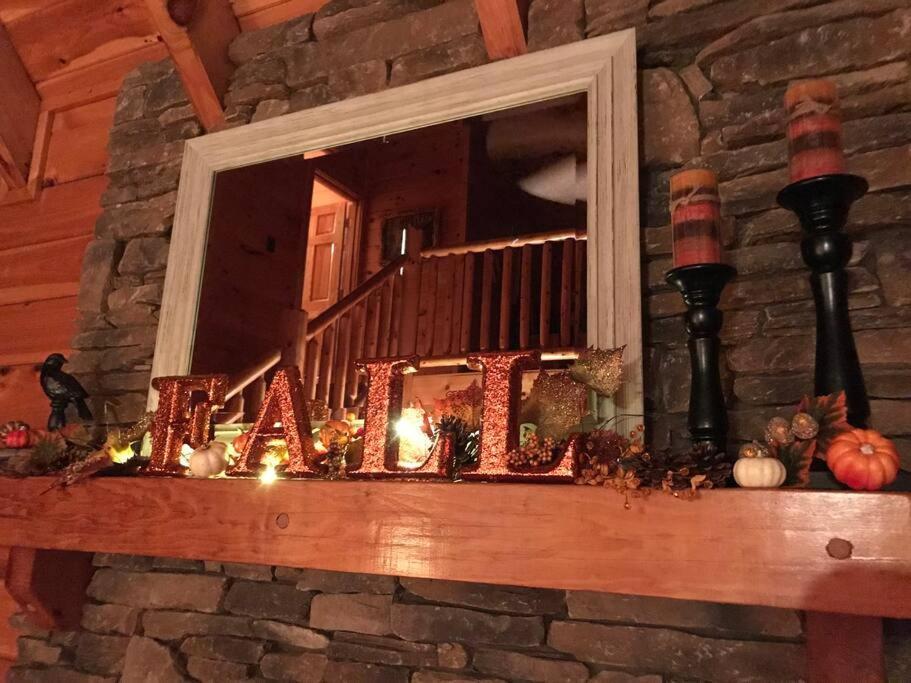 Solid Ground Lodge With Yard! 鸽子谷 外观 照片